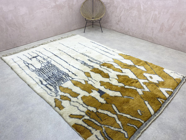 Beni Mrirt Carpet - Ruddy - 10 x 6.5 FT / 300 x 200 CM