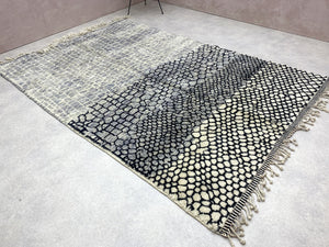 Beni Ouarain - Associa - 7.70 x 5.93 ft / 2.35 x 1.81 m