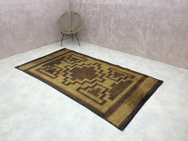 Tuareg Mat - 8.66 x 4.69 FT / 264 x 143 CM