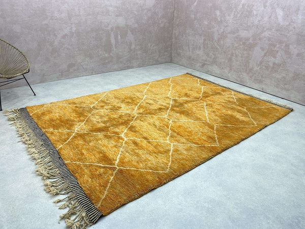 Luxury Beni Mrirt Rug - 6.7 x 9.9 FT / 206 x 304 CM | Nomad33